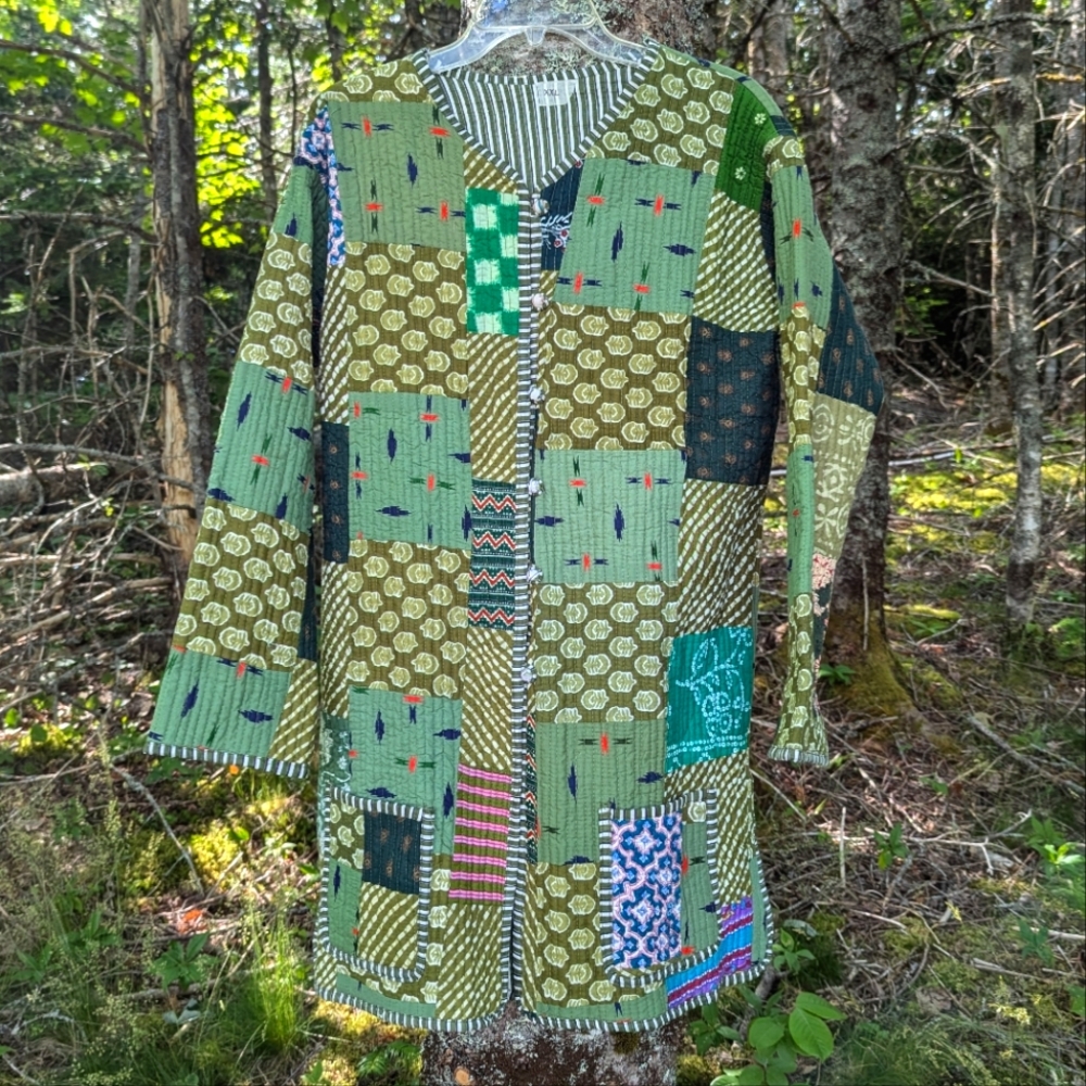 QUILTED PATCHWORK Women's Long Coat, size XXL